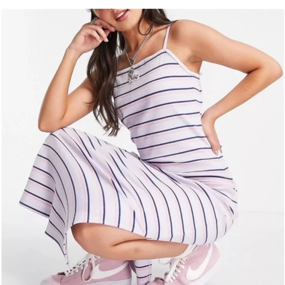 Nike Pink and Blue Striped Dress XL